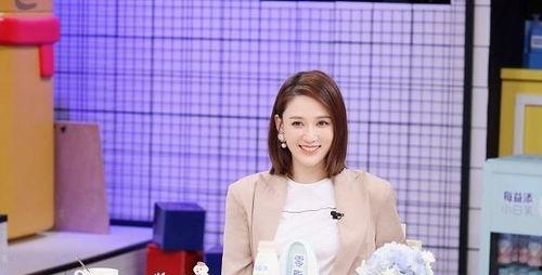 杨迪爆料自己的事情视频,揭秘娱乐圈背后的辛酸与成长